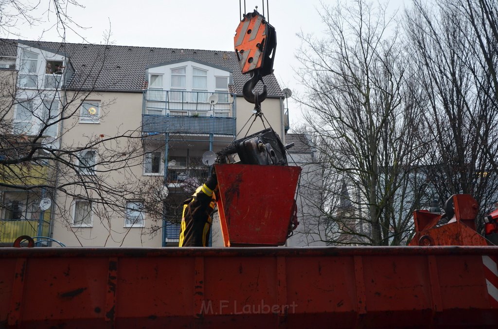 Feuer 2 Dachwohnung Koeln Severinswall Bayenstr P204.JPG